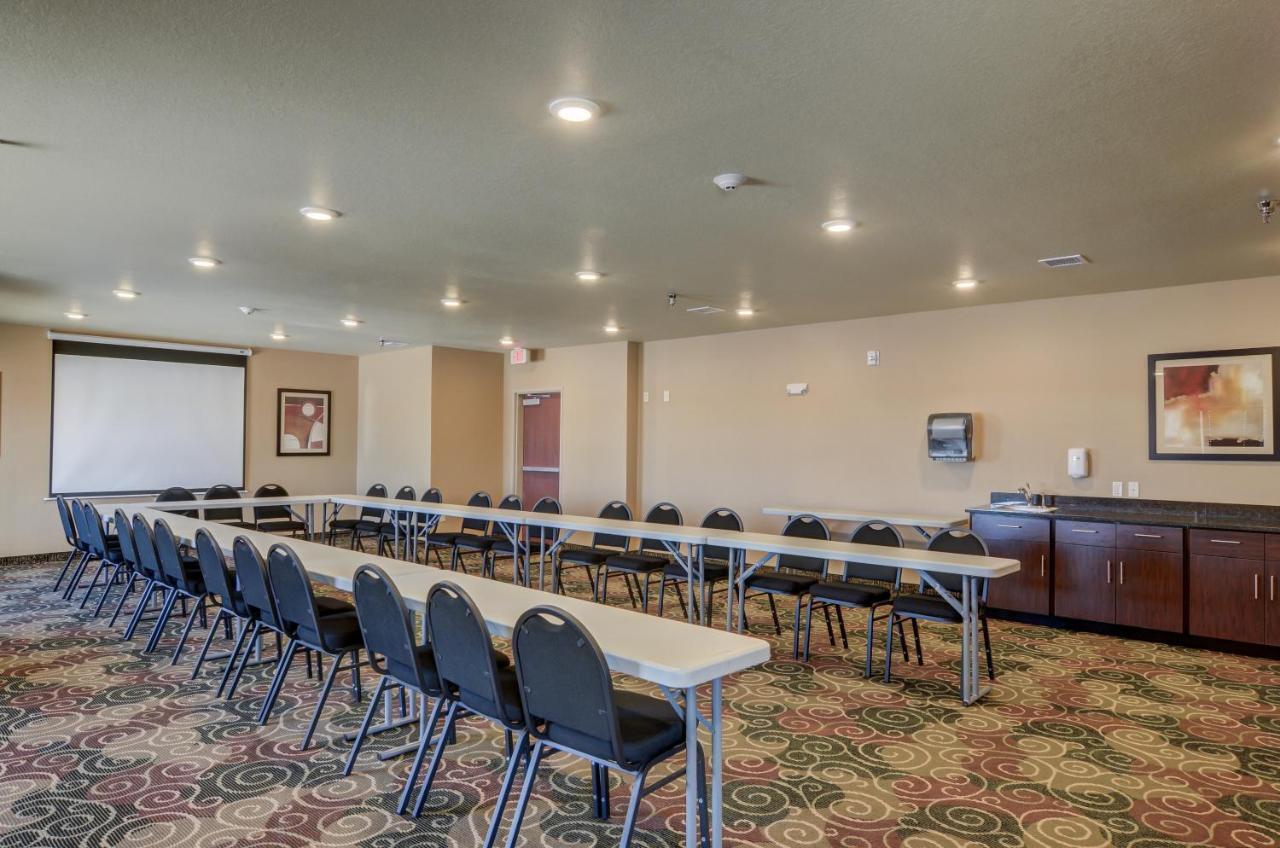 Cobblestone Inn & Suites-Kersey ภายนอก รูปภาพ