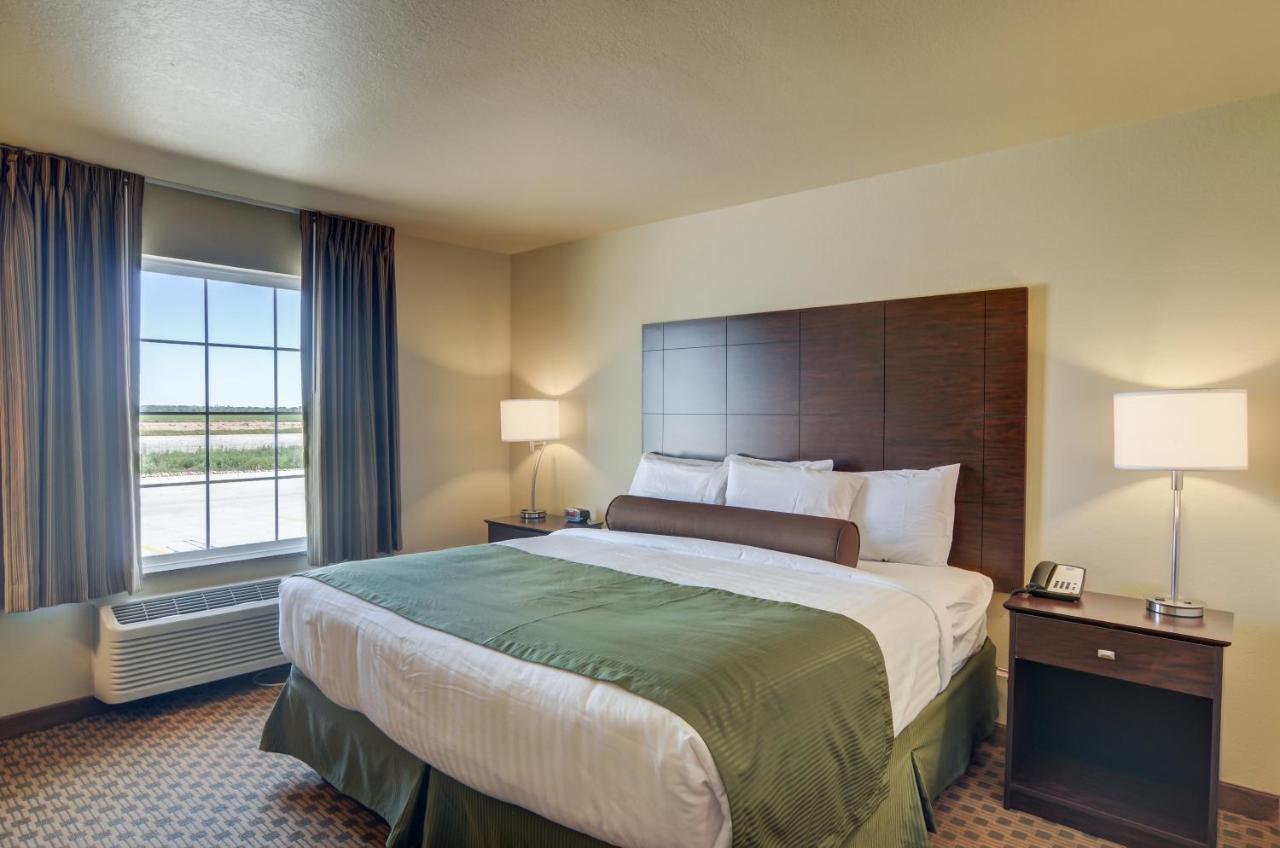 Cobblestone Inn & Suites-Kersey ภายนอก รูปภาพ