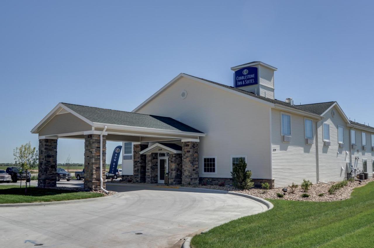 Cobblestone Inn & Suites-Kersey ภายนอก รูปภาพ